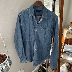 Buttoned down denim long sleeve shirt
